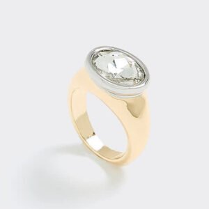 Bague avec strass ovale